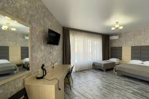 Изображение Изображение: Номер «Комфорт» четырехместный #1 #3