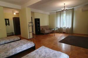 Изображение Изображение: Трехместный номер с 3-мя раздельными кроватями № 6 #1 #4