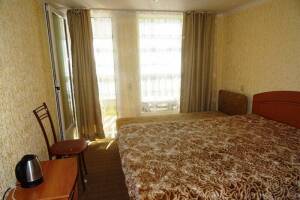 Изображение Изображение: Трехместный номер без балкона с видом на море #1 #5