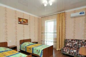 Изображение Изображение: «Стандарт» на троих #1 #2