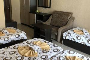 Изображение Изображение: Семейный 5-ти местный с балконом #1 #4