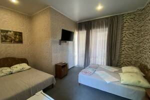 Изображение Изображение: Четырехместный номер на 2 этаже с балконом (2.6) #1 #8