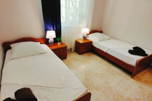 Изображение Изображение: Двухкомнатный пятиместный #1 #7