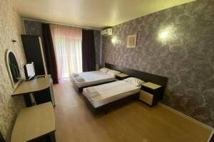 Изображение Изображение: Трёхместный «Стандарт» без балкона #1 #3