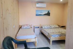 Изображение Изображение: «Стандарт» с балконом 3-х местный #1 #5