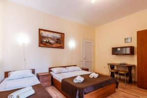 Изображение Изображение: «Стандарт» 3-х местный с балконом #1 #3