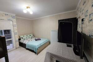 Изображение Изображение: Комната на четверых с двуспалкой и двухярус кроват #1 #3