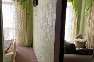 Изображение Изображение: «Люкс» 2-х комнатный, 2+2. Балкон вид на реку #1 #7