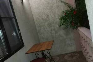 Изображение Изображение: Номер 10- 3-х местный номер с удобствами+д.место #1 #2