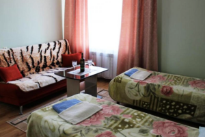 Изображение Изображение: 3-х местный «Люкс» без балкона #1 #2