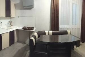 Изображение Изображение: Двухкомнатный номер с кухней #1 #8