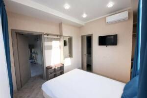 Изображение Изображение: «Стандарт» одноместный с балконом #1 #5