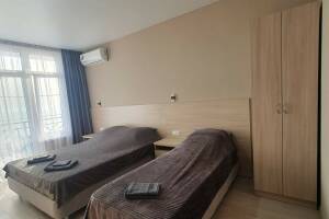 Изображение Изображение: 3-х местный номер «Комфорт» с видом на море #1 #1