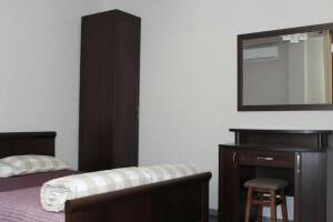 Изображение Изображение: Трехместный номер с двух и односпальной кроватями #1 #3