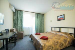 Изображение Изображение: 3-х местный номер (категория 2) #1 #8