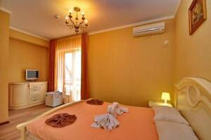 Изображение Изображение: Двухместный номер с 1 кроватью и балконом #1 #1