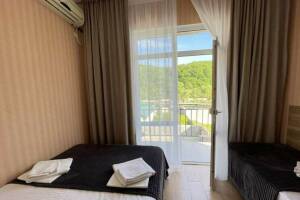 Изображение Изображение: З-местный «Стандарт» с балконом #1 #1