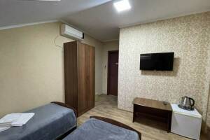 Изображение Изображение: 3-местный «Комфорт» с общим балконом на этаже #1 #2