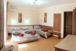 Изображение Изображение: 3-х местный «Стандарт» с балконом #1 #3