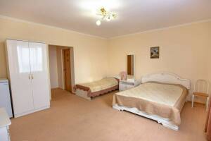 Изображение Изображение: Трёхместный номер #1 #5