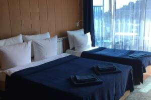 Изображение Изображение: Трёхместный с балконом с видом на море (6) #1 #1