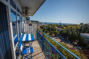 Изображение Изображение: Трёхместный с балконом с видом на море (3) #1 #5