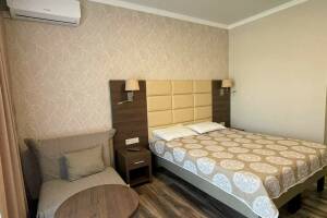 Изображение Изображение: Трехместный «Люкс» 1 этаж #1 #4