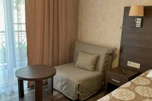 Изображение Изображение: Трехместный «Люкс» с доп местом 1 этаж #1 #5