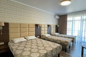 Изображение Изображение: Четырехместный «Люкс» 1 этаж #1 #6