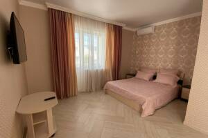 Изображение Изображение: Суперлюкс с кроватью размера «queen-size» № 100 #1 #1