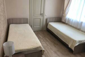 Изображение Изображение: Двухместный номер с двумя отдельными кроватями101 #1 #10