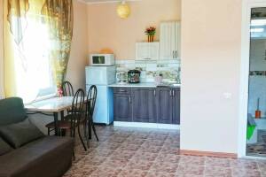 Изображение Изображение: Номер-студия на 2 этаже #1 #2