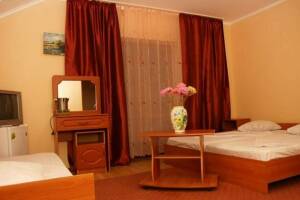 Изображение Изображение: Трехместный «Комфорт» с балконом #1 #5