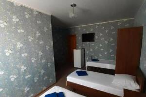 Изображение Изображение: Четырёхместный номер Комфорт #1 #7