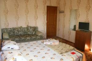 Изображение Изображение: Трехместный номер стандарт #1 #2