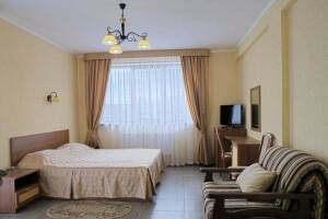 Изображение Изображение: Двухместный номер с двуспальной кроватью #1 #3