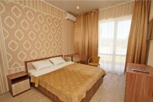 Изображение Изображение: Двухкомнатный номер «Люкс» с балконом #1 #4