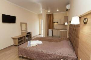 Изображение Изображение: 2-х местный «Люкс» с кухней и видом на море #1 #5