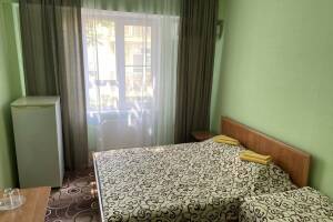 Изображение Изображение: Трехместный стандартный с удобствами #1 #2