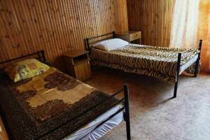 Изображение Изображение: 3- х местный «Эконом» (мансардный этаж) #1 #9