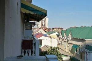 Изображение Изображение: Трехместный номер с балконом (9) #1 #7