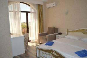 Изображение Изображение: 4-х местный Семейный Делюкс с завтраком #1 #7