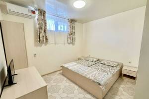 Изображение Изображение: Двухместный «Эконом» (цоколь) #1 #4