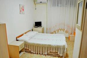 Изображение Изображение: Четырёхместный «Эконом» (цоколь) #1 #6