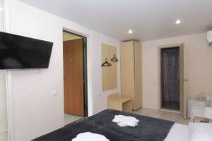 Изображение Изображение: 2-х местный «Стандарт с балконом» #1 #3