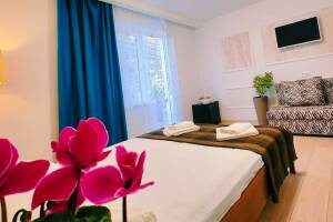 Изображение Изображение: 3-х местный «Комфорт» с балконом + 1 доп. место #1 #3