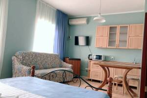 Изображение Изображение: 3-х местный «Полулюкс» с мини-кухней #1 #7