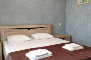 Изображение Изображение: 3-х местный номер с балконом #1 #4