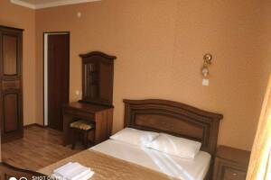 Изображение Изображение: 2-х местный номер с балконом #1 #5