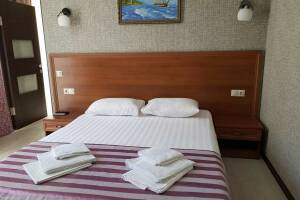 Изображение Изображение: 4-х местный 2-х комнатный номер #1 #3